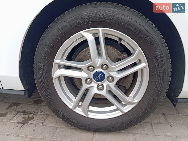 Хэтчбек Ford Focus 2020 в Киеве