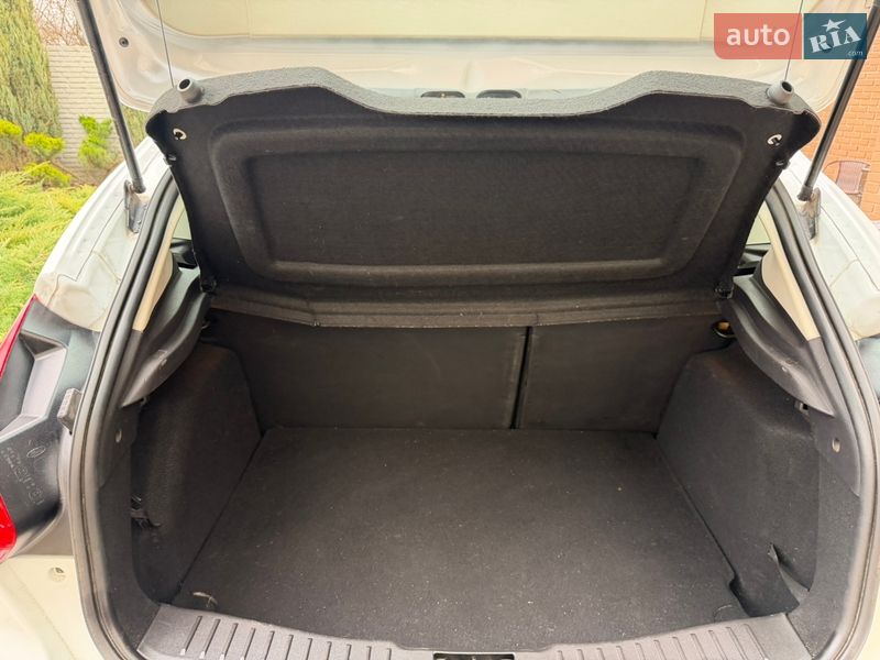 Хетчбек Ford Focus 2013 в Дніпрі