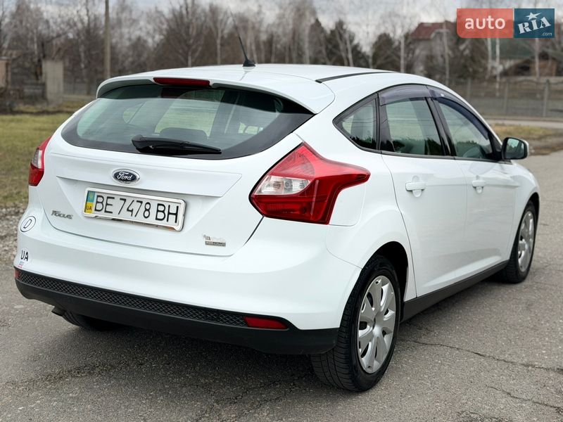 Хетчбек Ford Focus 2013 в Дніпрі