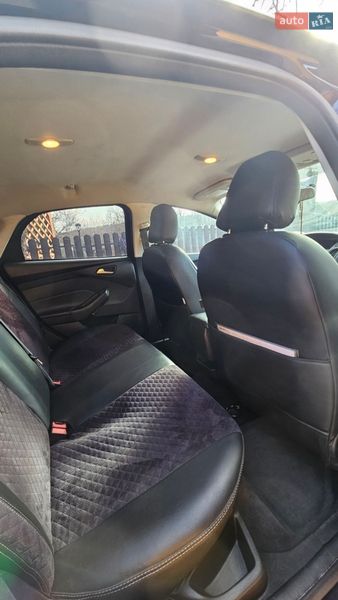 Седан Ford Focus 2015 в Березовке