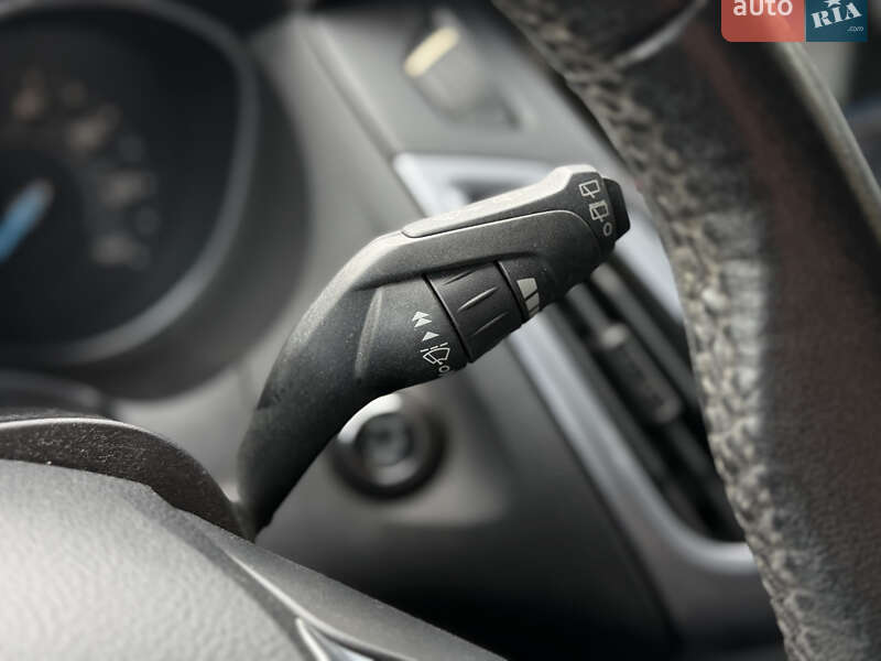 Хэтчбек Ford Focus 2012 в Шептицькому