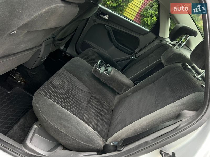 Седан Ford Focus 2007 в Києві фото 22 Седан Ford Focus 2007 в Києві