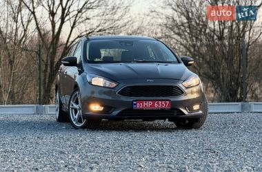Хетчбек Ford Focus 2016 в Дрогобичі