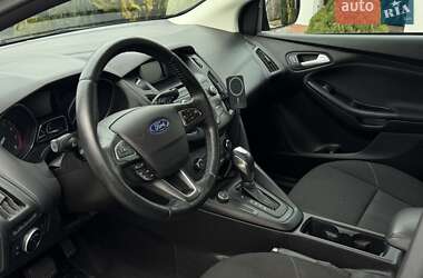 Седан Ford Focus 2015 в Львове