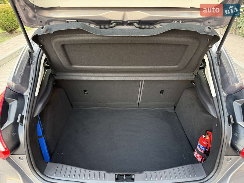 Хетчбек Ford Focus 2014 в Стрию