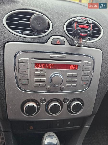 Седан Ford Focus 2007 в Киеве фото 17 Седан Ford Focus 2007 в Киеве