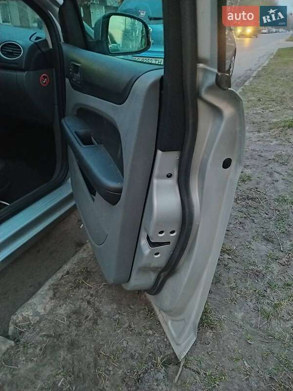 Универсал Ford Focus 2008 в Шептицькому