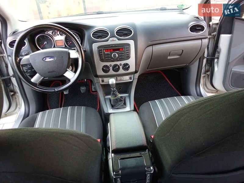 Універсал Ford Focus 2010 в Рівному