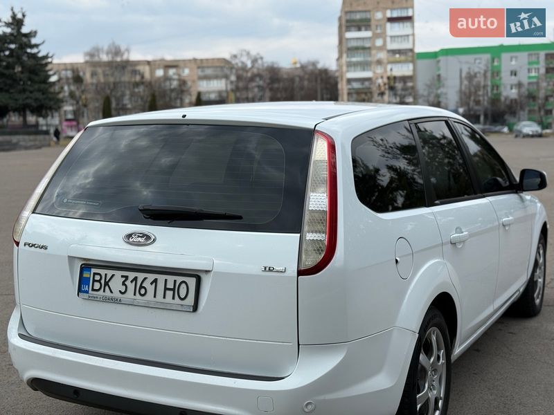 Универсал Ford Focus 2010 в Ровно