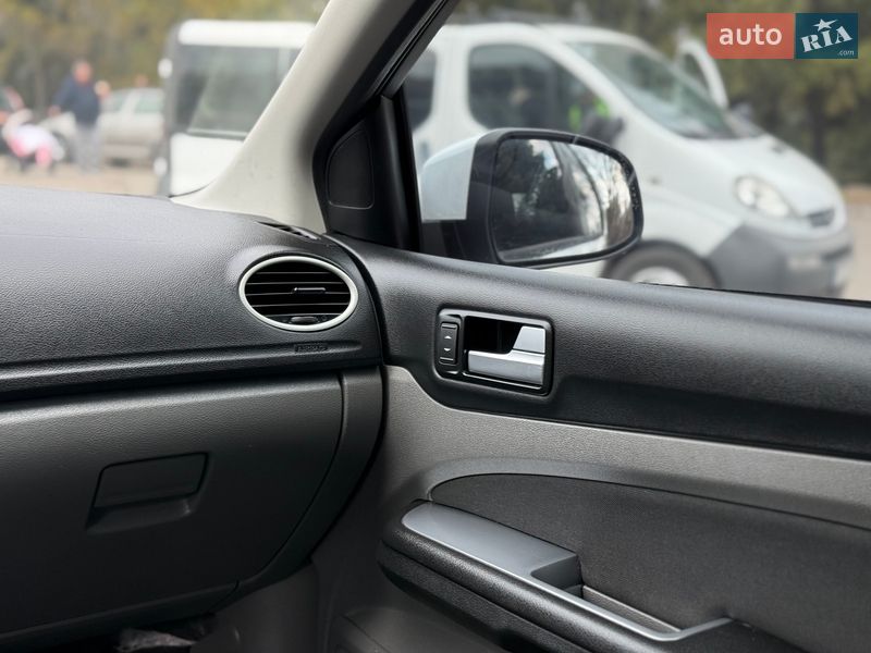Универсал Ford Focus 2010 в Ровно