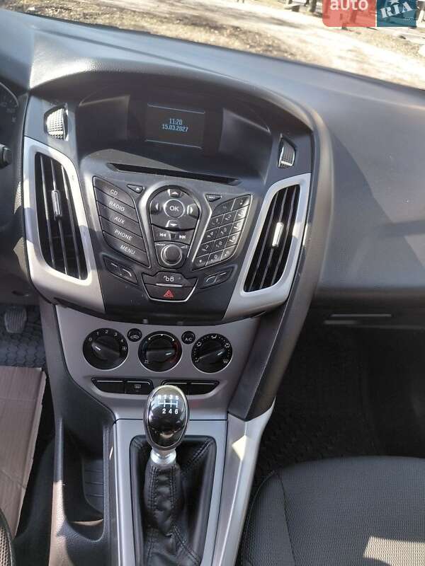 Універсал Ford Focus 2012 в Рівному фото 13 Універсал Ford Focus 2012 в Рівному