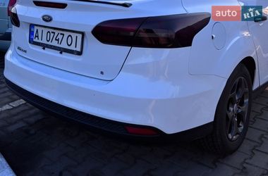 Седан Ford Focus 2016 в Остер