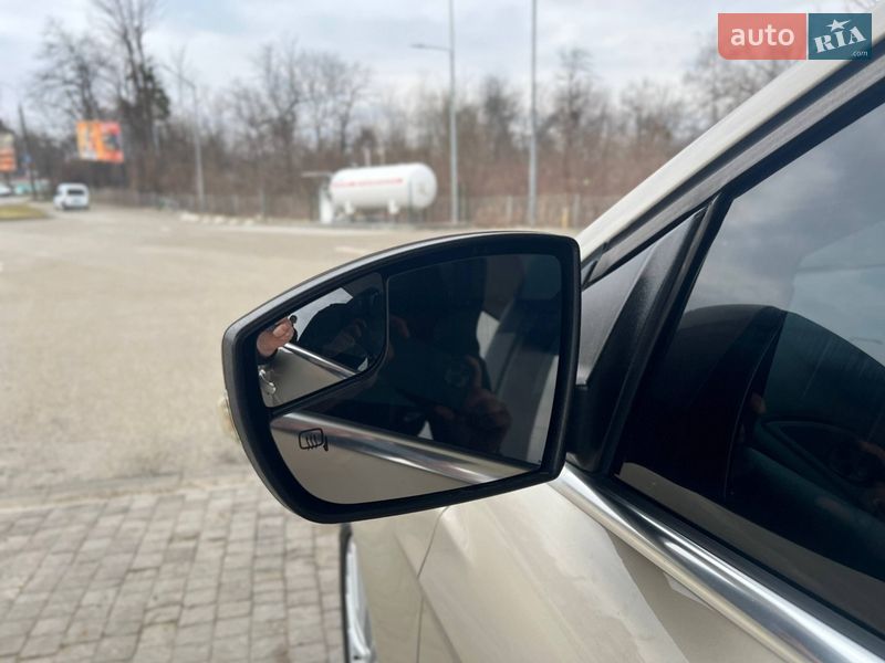 Седан Ford Focus 2018 в Черновцах
