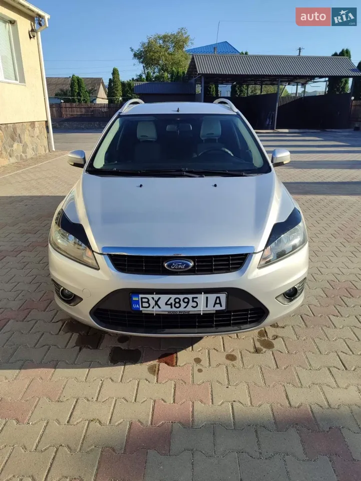 2010 Ford Focus - мініатюра 7