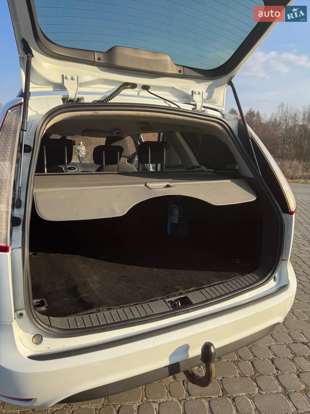 2010 Ford Focus - мініатюра 11