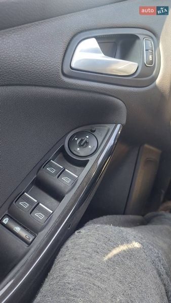 Универсал Ford Focus 2015 в Киеве