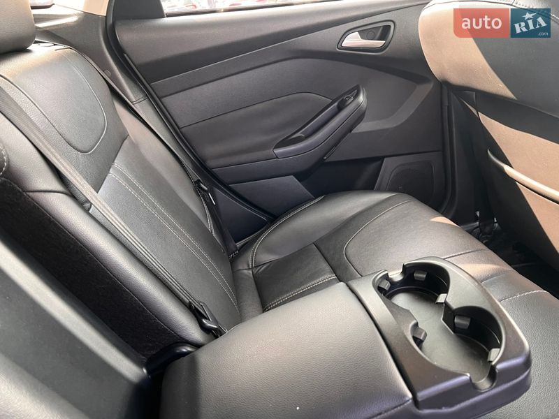 Хетчбек Ford Focus 2012 в Черкасах