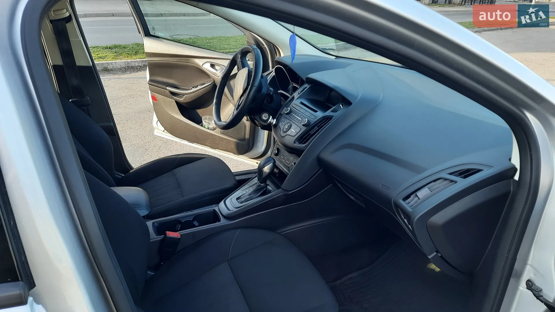 2017 Ford Focus - мініатюра 12