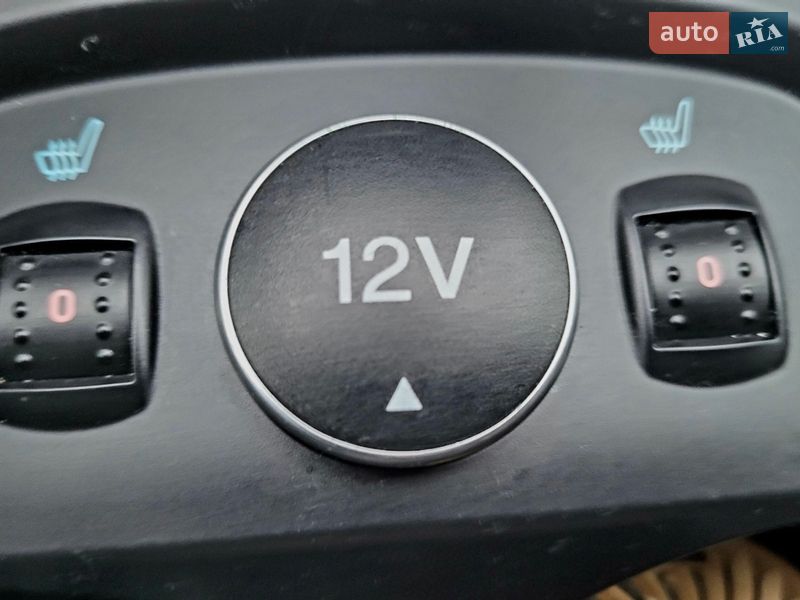 Хэтчбек Ford Focus 2011 в Киеве фото 10 Хэтчбек Ford Focus 2011 в Киеве