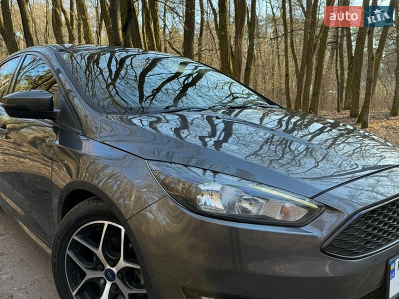 Седан Ford Focus 2016 в Києві