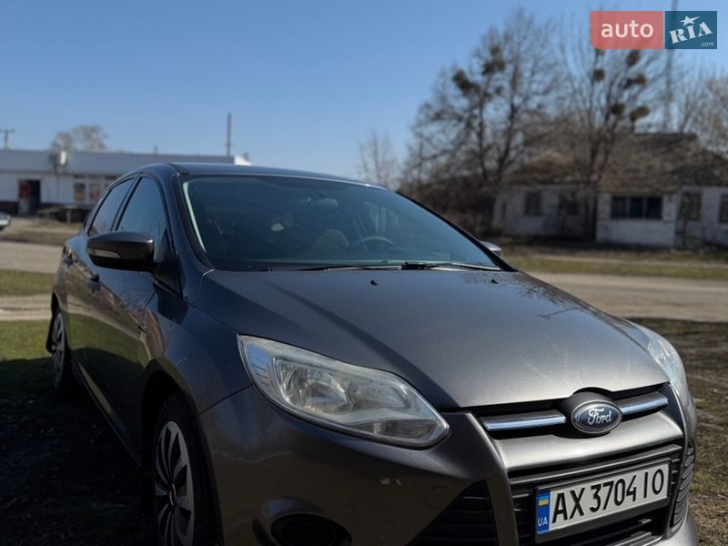 Хэтчбек Ford Focus 2014 в Харькове