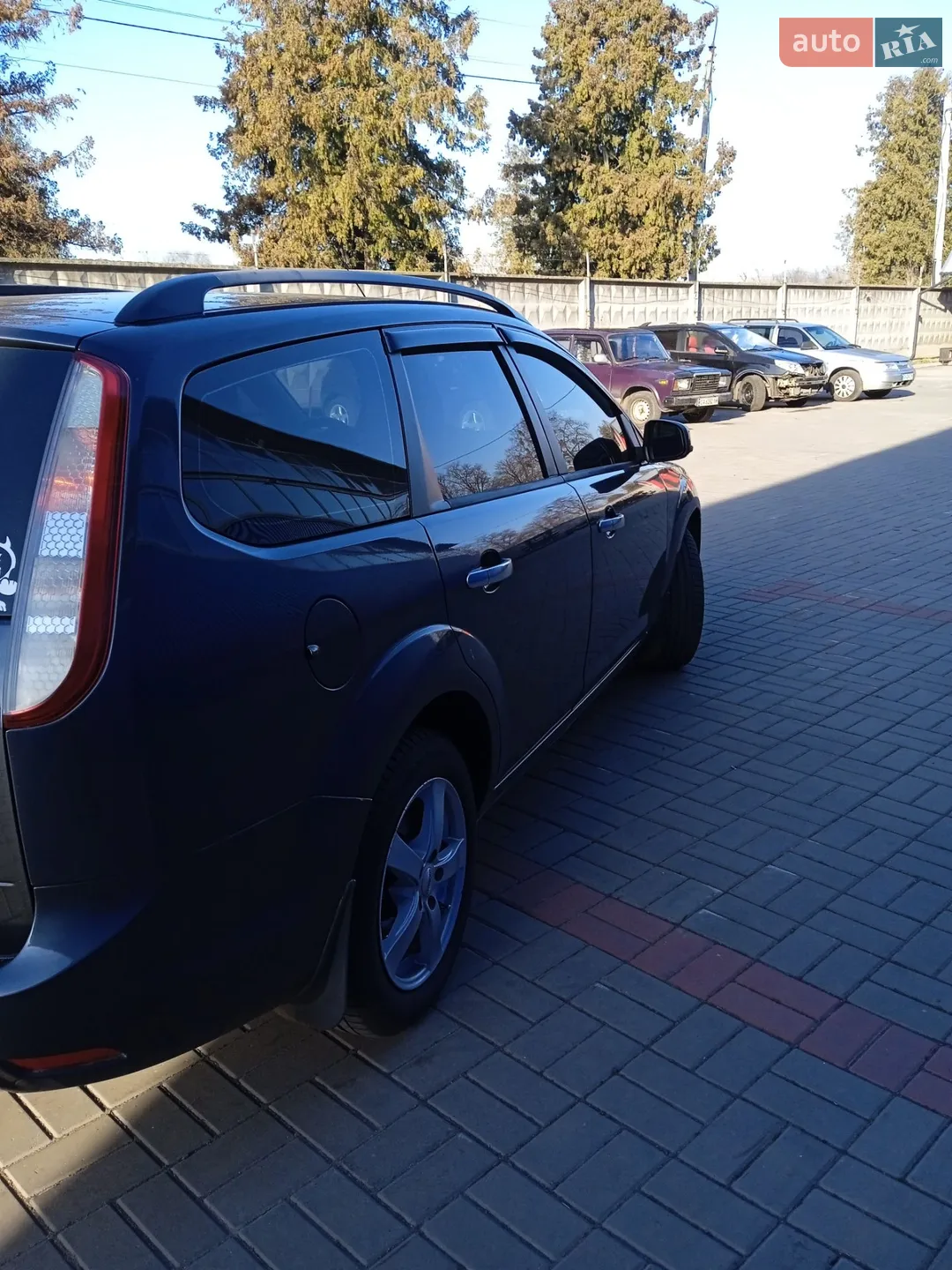 2010 Ford Focus - мініатюра 22
