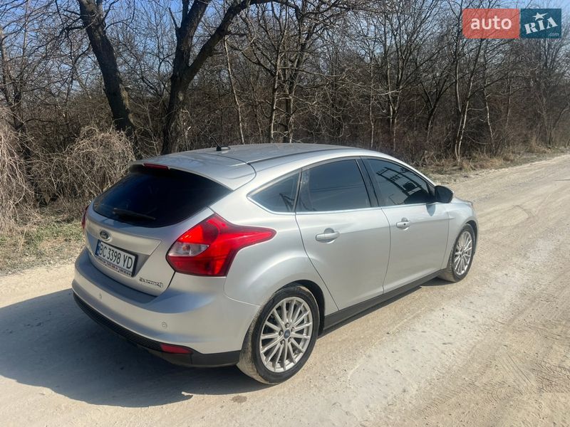 Хетчбек Ford Focus 2011 в Львові
