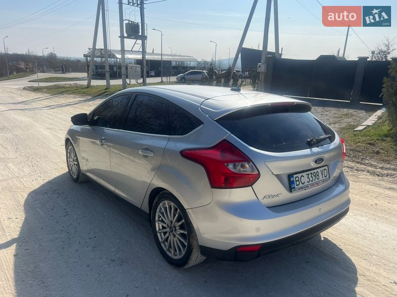 Хетчбек Ford Focus 2011 в Львові