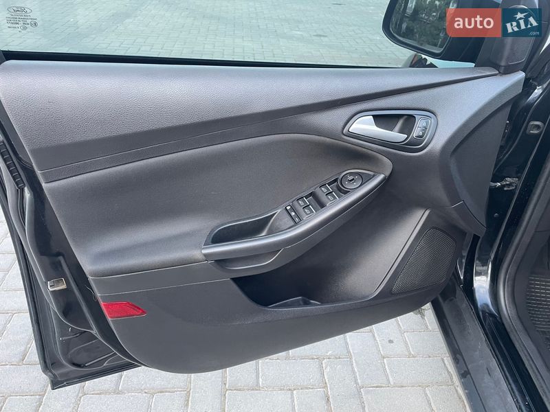Універсал Ford Focus 2015 в Золочеві
