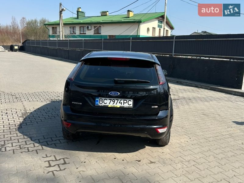 Хетчбек Ford Focus 2010 в Львові