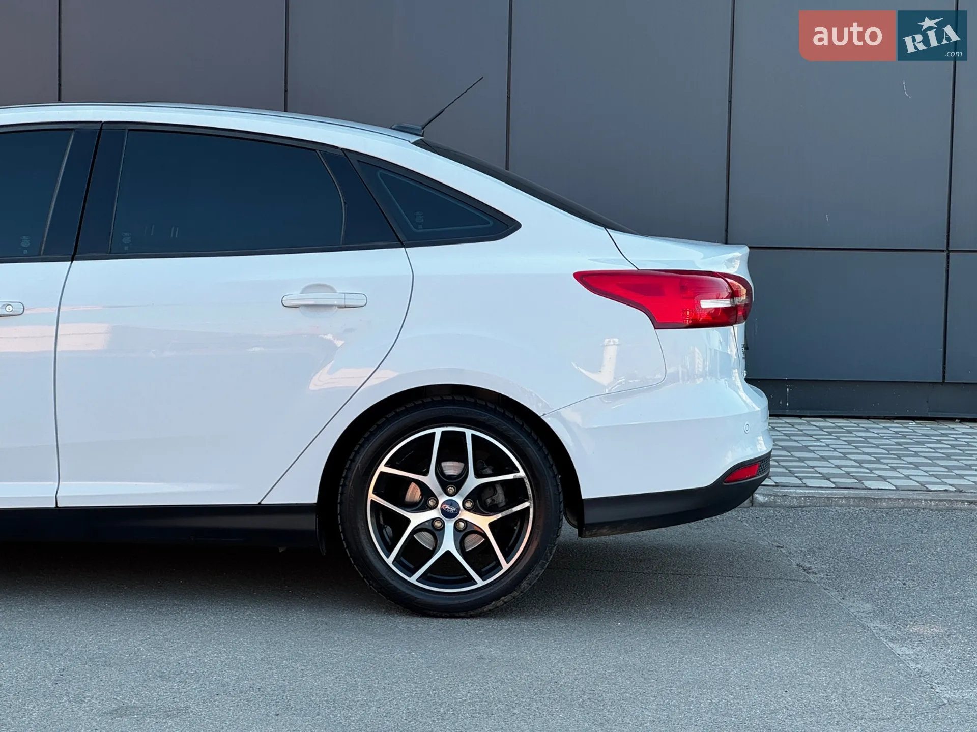 2018 Ford Focus - мініатюра 5