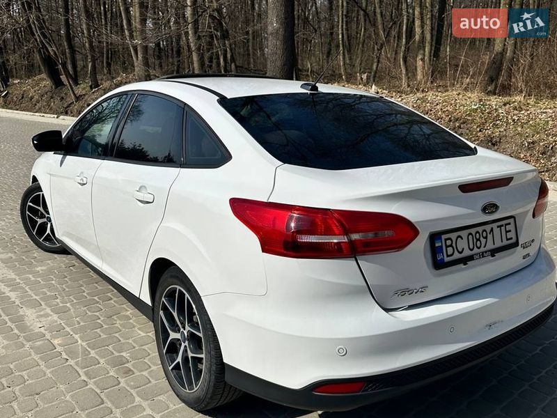 Седан Ford Focus 2017 в Львове