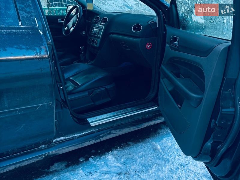 Седан Ford Focus 2005 в Полтаве