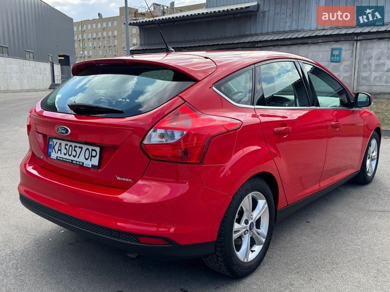 Хэтчбек Ford Focus 2011 в Киеве