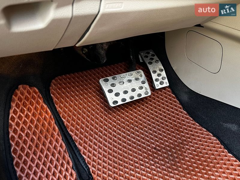Хэтчбек Ford Focus 2015 в Ровно