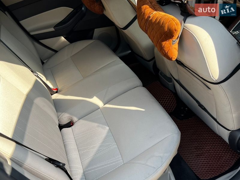 Хэтчбек Ford Focus 2015 в Ровно