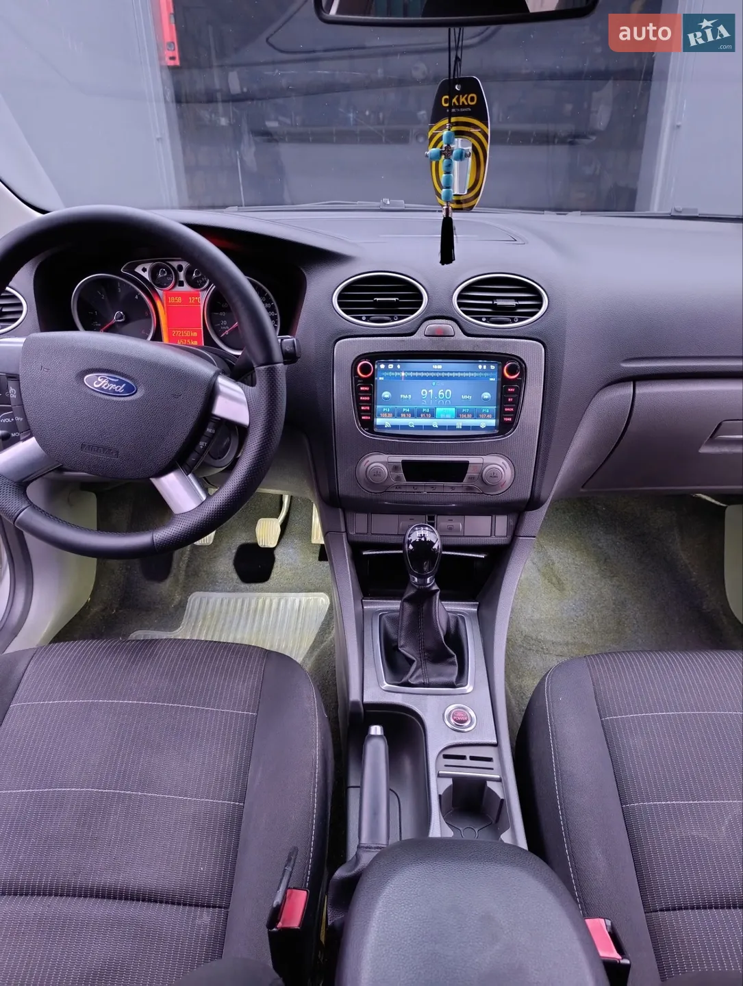 2010 Ford Focus - мініатюра 9