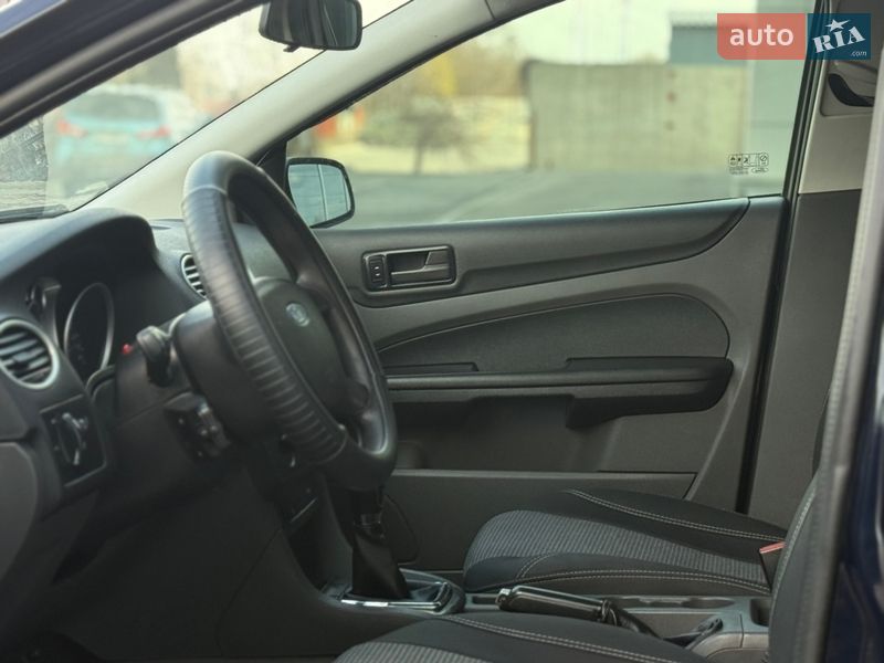 Хэтчбек Ford Focus 2005 в Днепре фото 5 Хэтчбек Ford Focus 2005 в Днепре