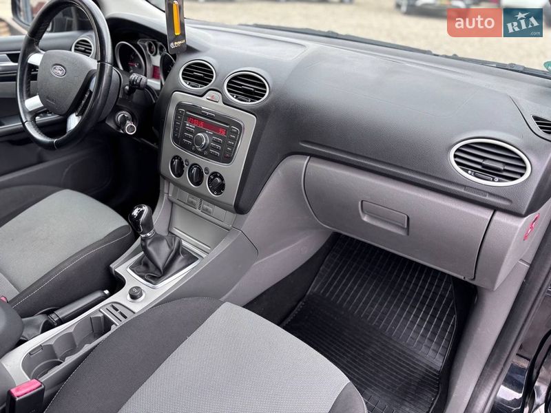Универсал Ford Focus 2011 в Коломые фото 34 Универсал Ford Focus 2011 в Коломые