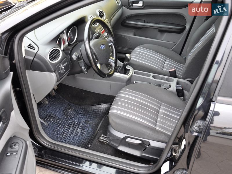 Універсал Ford Focus 2009 в Львові фото 16 Універсал Ford Focus 2009 в Львові