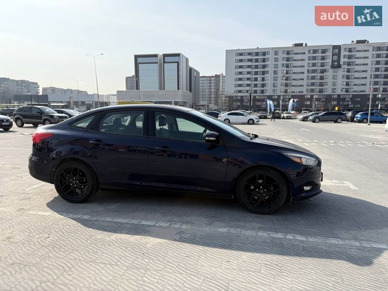 Седан Ford Focus 2015 в Львове