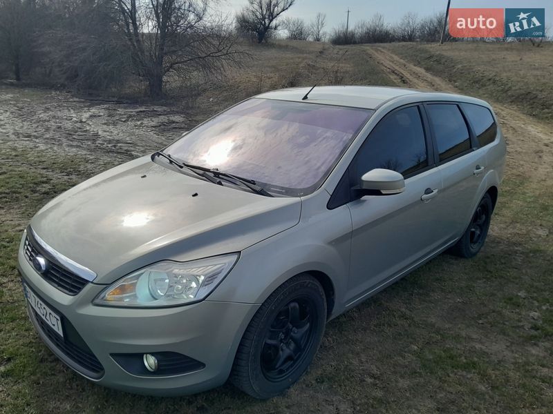 Ford Focus 2010 Ford Focus 2010