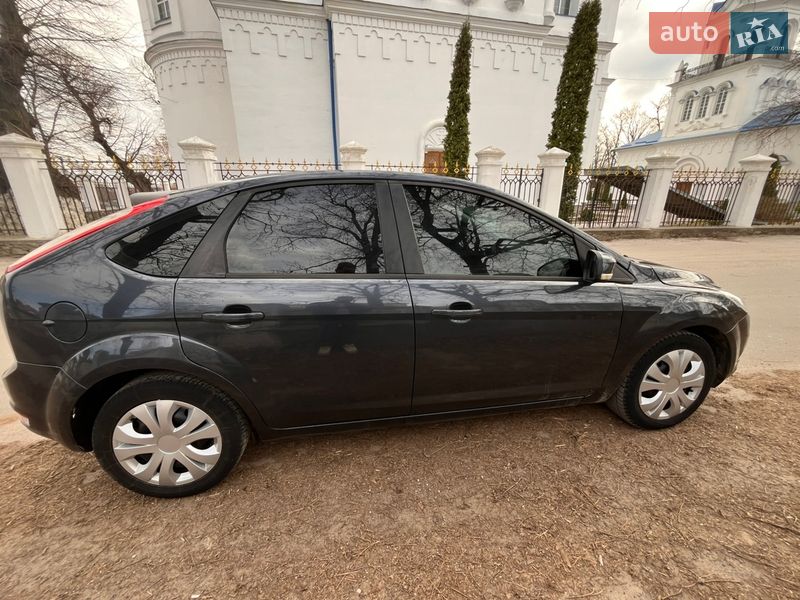 Хетчбек Ford Focus 2009 в Кам'янець-Подільському
