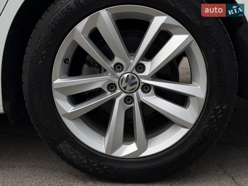 Седан Ford Focus 2014 в Днепре