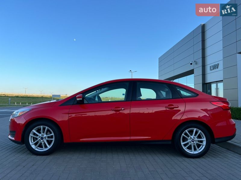 Седан Ford Focus 2015 в Львові