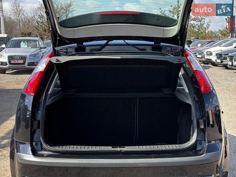 Хэтчбек Ford Focus 2007 в Белогородке фото 10 Хэтчбек Ford Focus 2007 в Белогородке