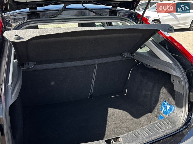 Хэтчбек Ford Focus 2007 в Белогородке фото 11 Хэтчбек Ford Focus 2007 в Белогородке