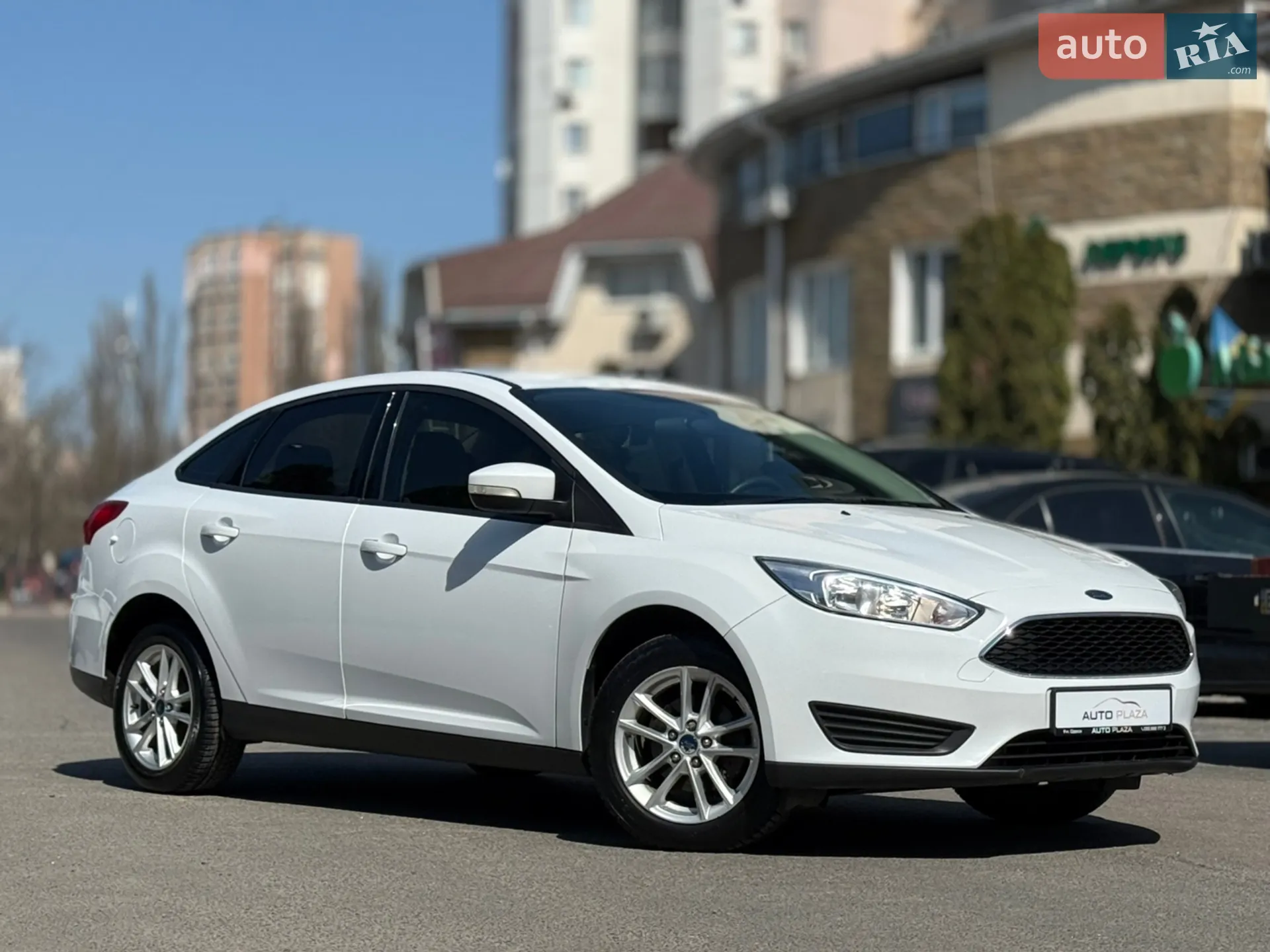 2016 Ford Focus - мініатюра 13
