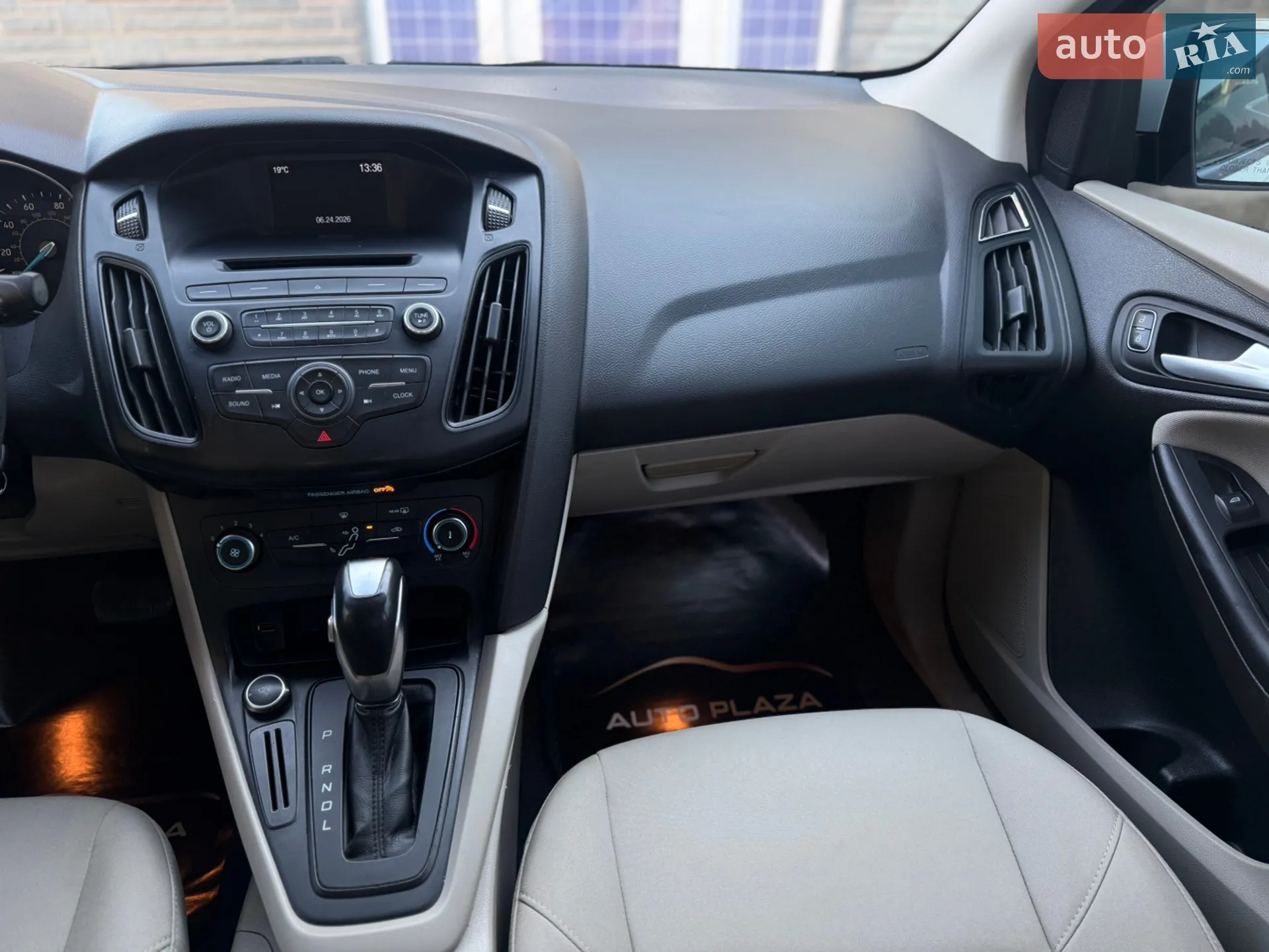2016 Ford Focus - мініатюра 37