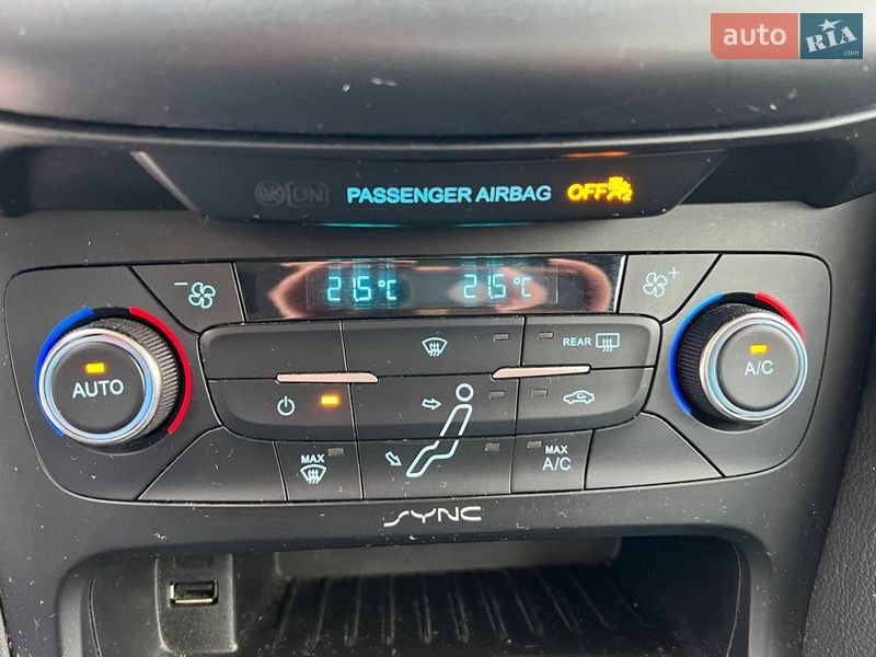 Седан Ford Focus 2017 в Львове